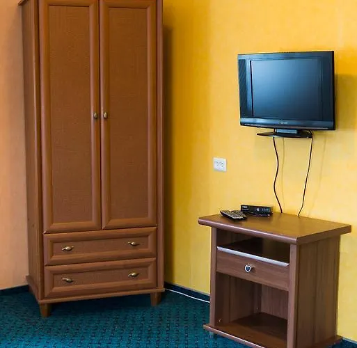 Runmis Viešbutis 2*